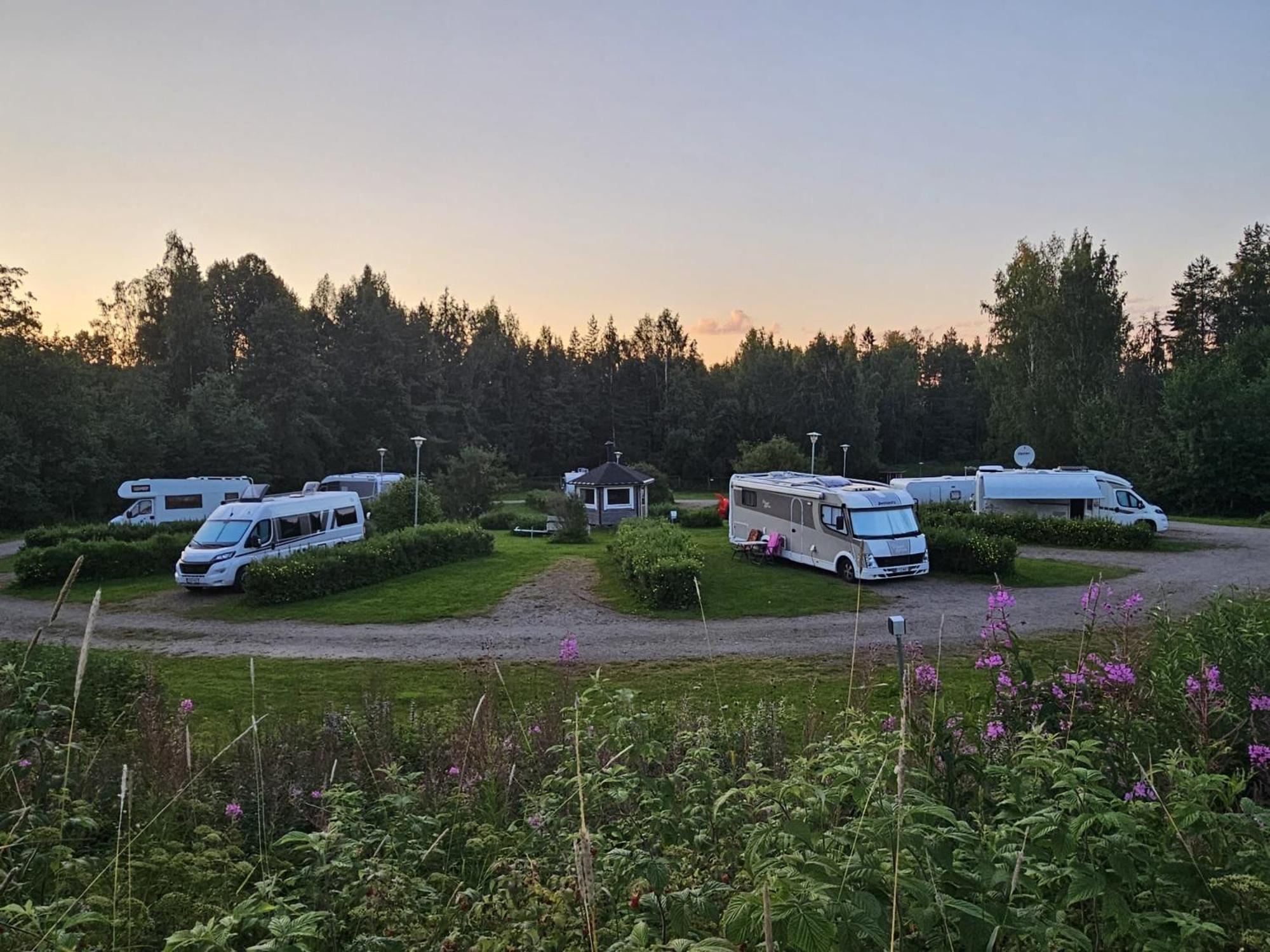 Haennilaensalmi Camping Viitasaari Esterno foto